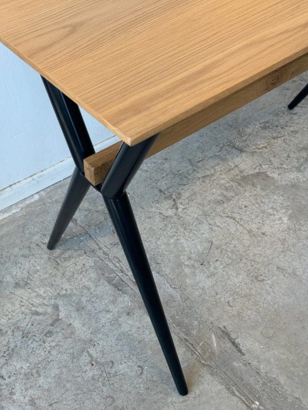 ⁦שולחן בר Gigi אלון⁩ – תמונה ⁦3⁩