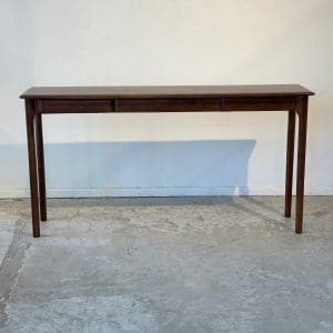 Pari – קונסולה מעץ מלא בגוון אגוז