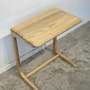 שולחן צד “Rome” – גוון אלון טבעי